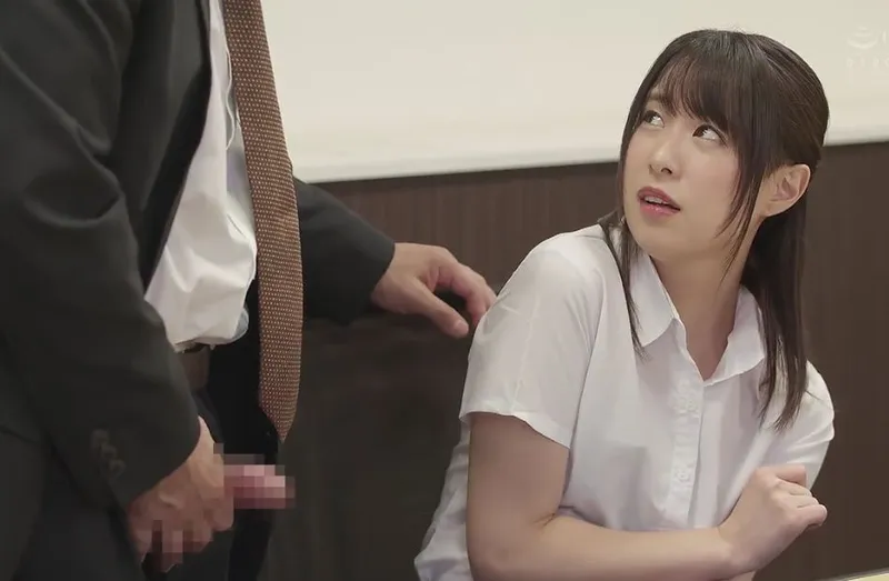 Bồ quê lận đận và cạm bẫy ở công ty trên phố tokyo